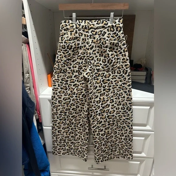 Anthropologie’s Mauve The Ettie high-rise wide leg crop pant in leopard - Picture 7 of 7